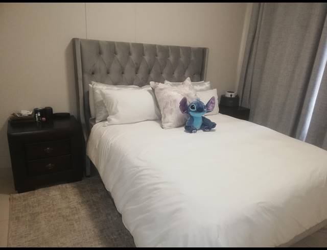 1 BEDROOM APARTMENT TO LET IN UMHLANGA RIDGE